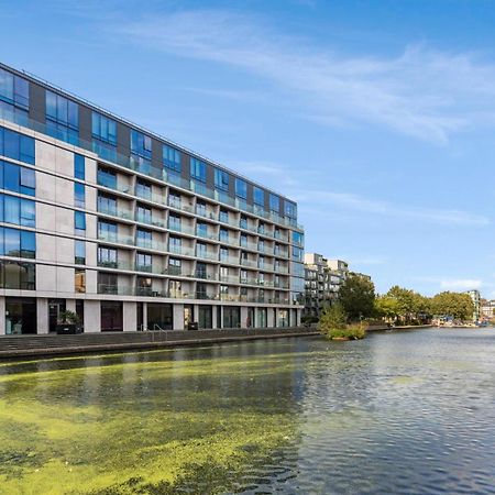 Shared Apartment In Central Лондон Екстериор снимка